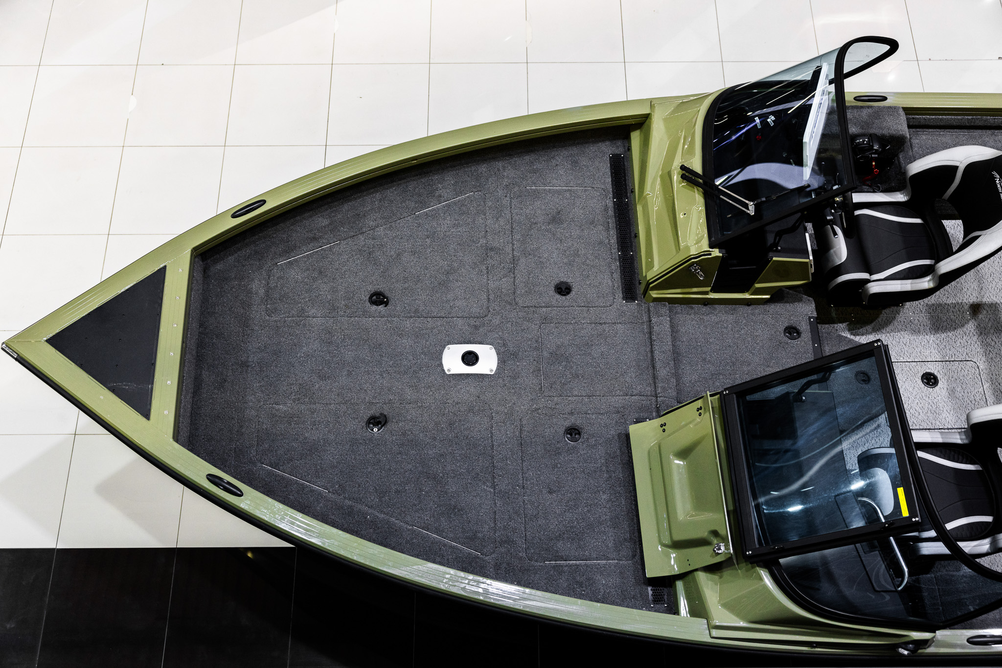 Катер NorthSilver Wide Max