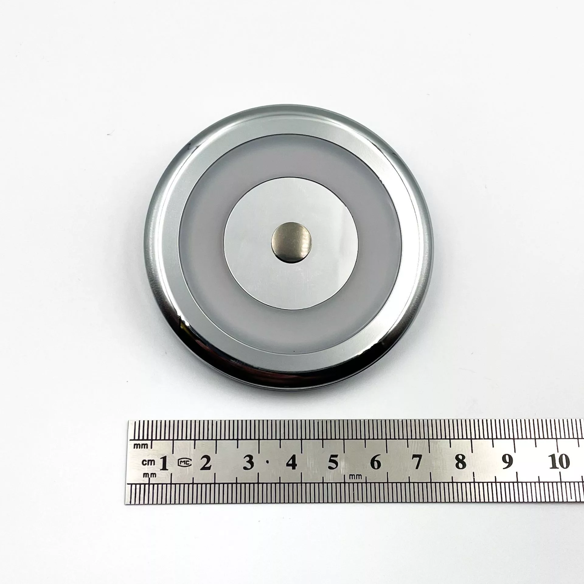 Светодиодный накладной светильник LM-L1051 (сенсорный), 3W, 70mm, теплый белый