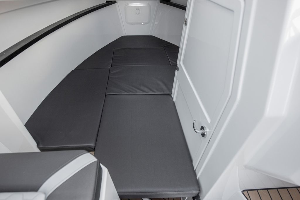NorthSilver Star Cabin 780 на катере — пример установки, Рыбанутые.РФ