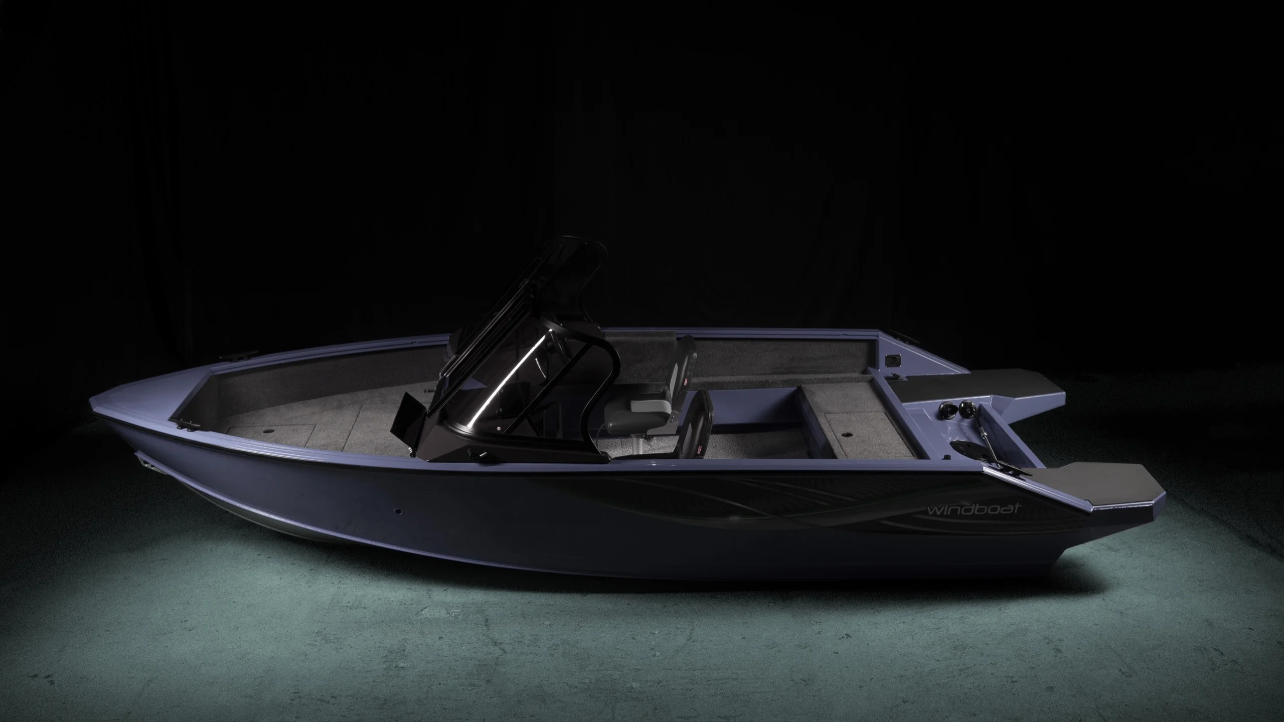Windboat 4.6 DC EvoFish