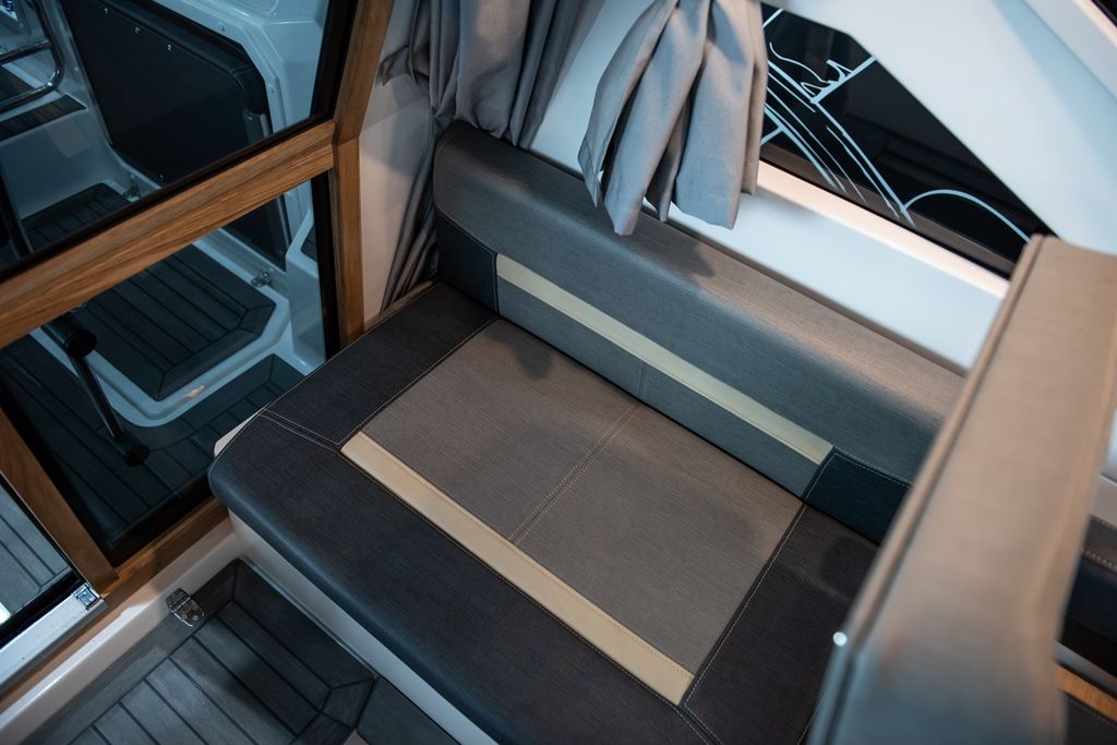 NorthSilver Cabin 655 на катере — пример установки, Рыбанутые.РФ