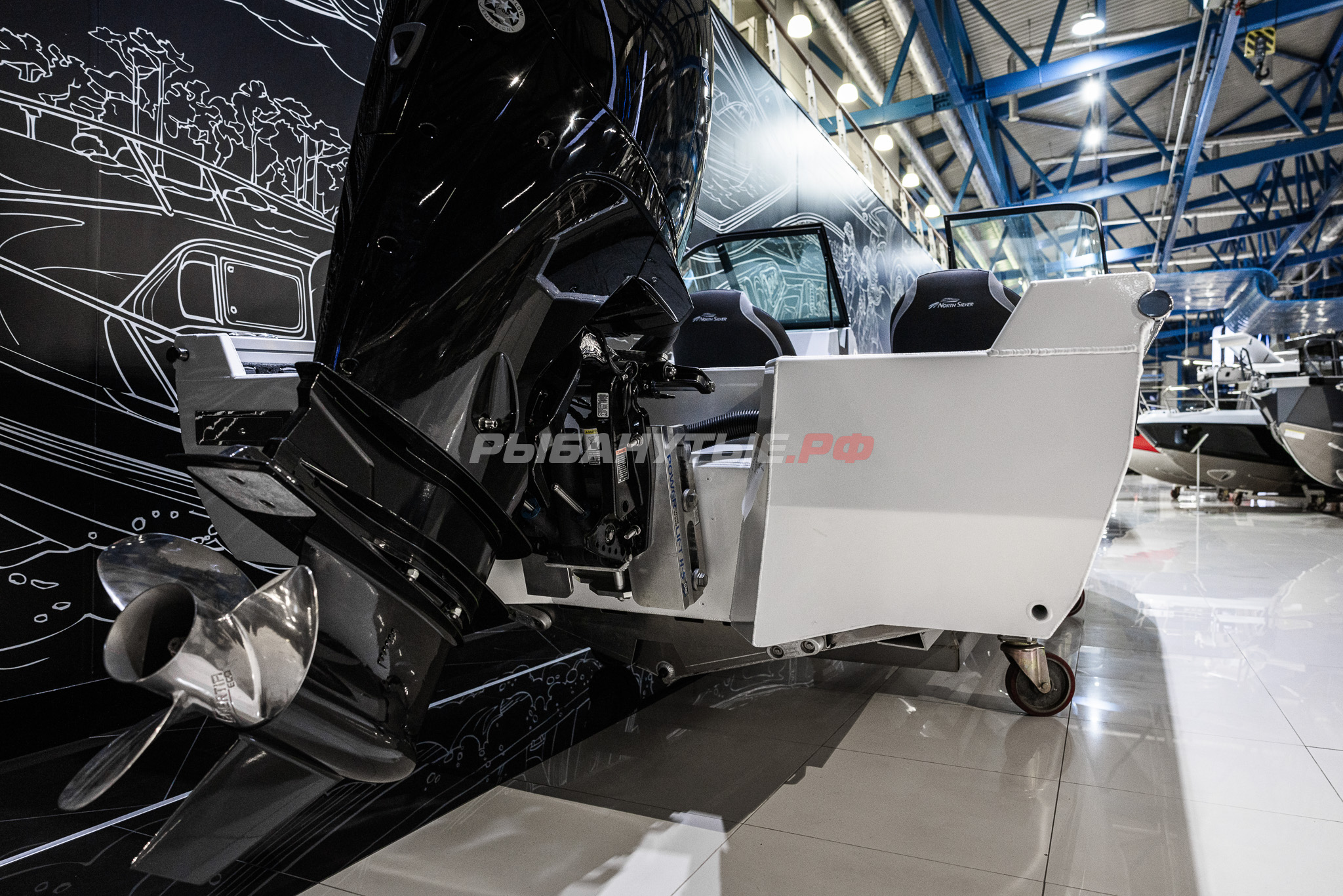 NorthSilver 585M Fish Sport на катере — пример установки, Рыбанутые.РФ