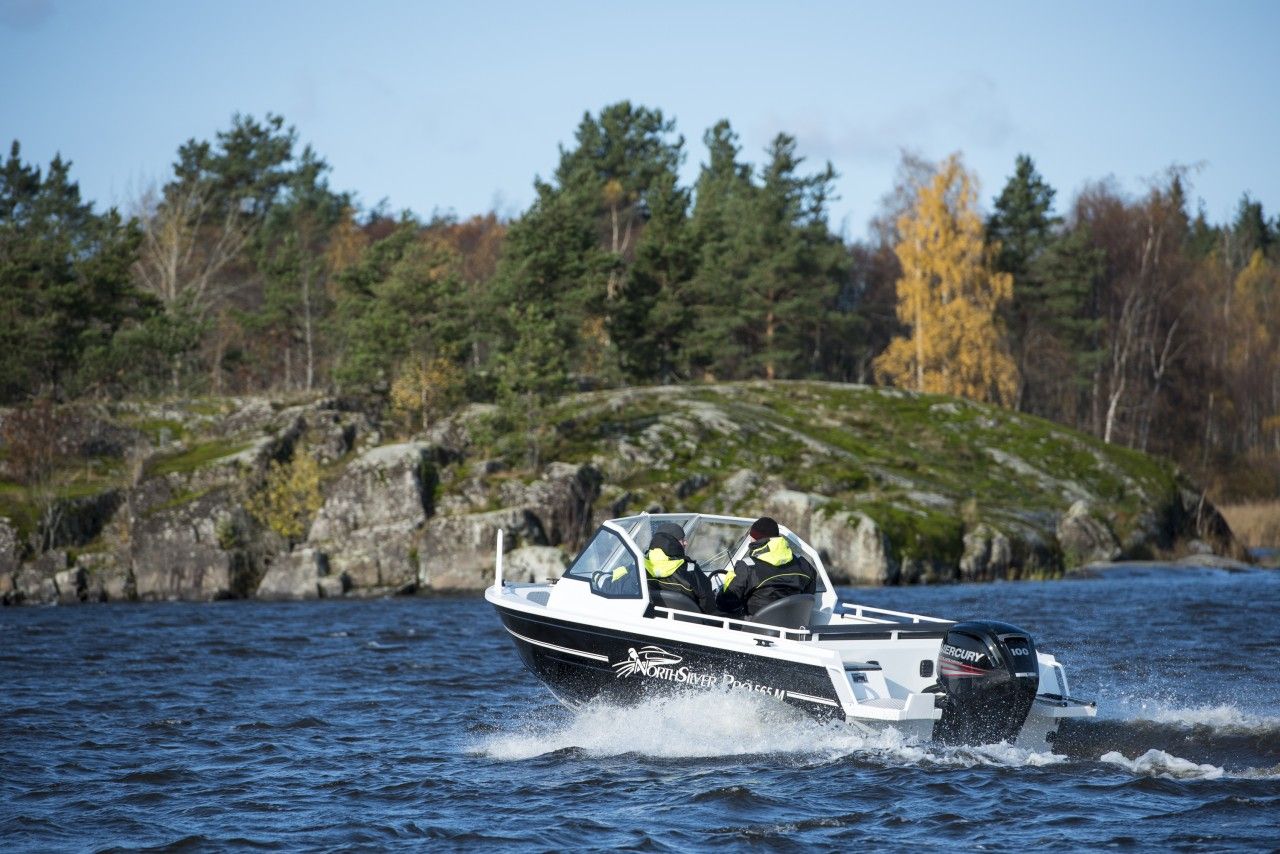 NorthSilver PRO 565 M на катере — пример установки, Рыбанутые.РФ