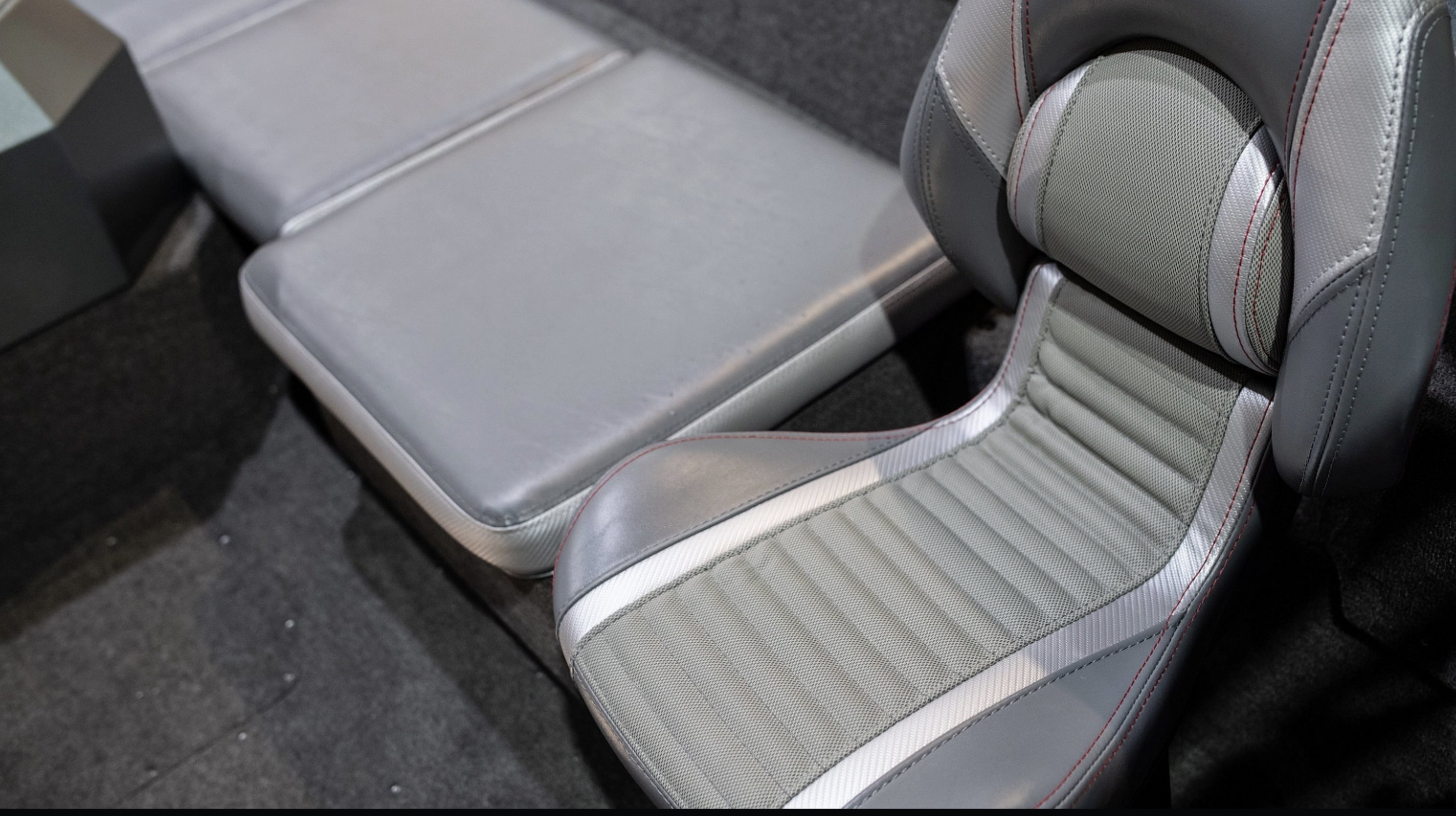 Росомаха R6000 Lite Luxe (Ремоторизация 2025)