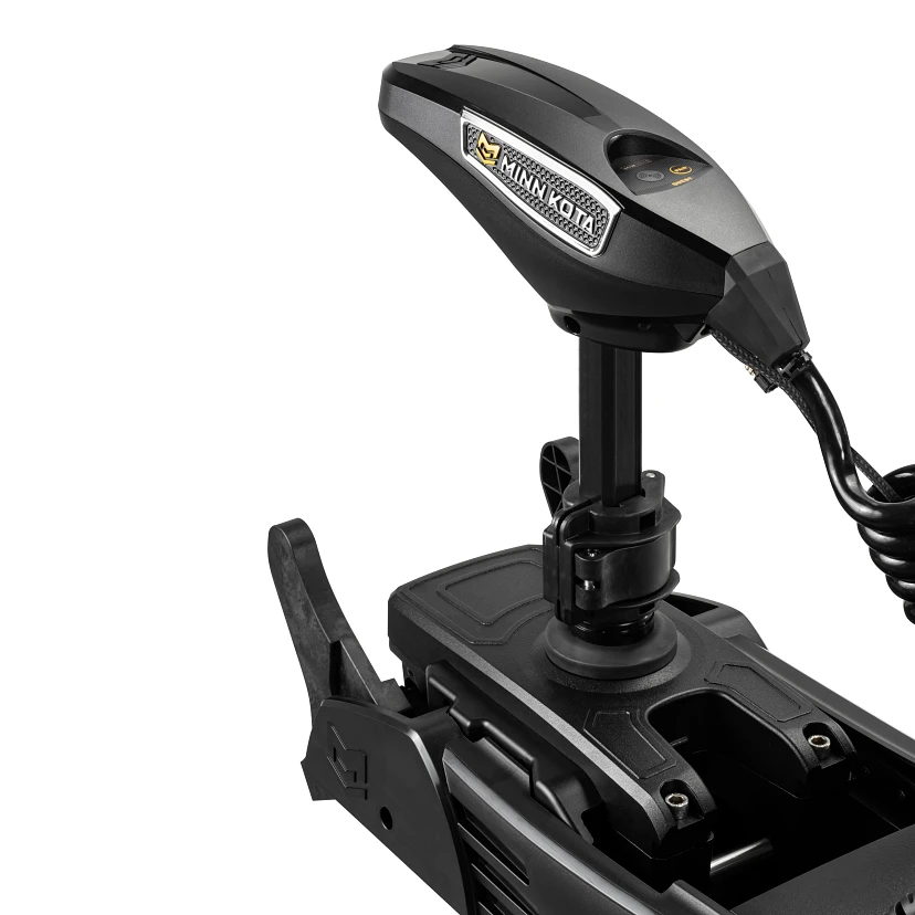 Minn Kota Terrova QUEST 90/115 lb. Thrust, 60" Shaft, MEGA Side Imaging, Wireless Remote на катере — пример установки, Рыбанутые.РФ