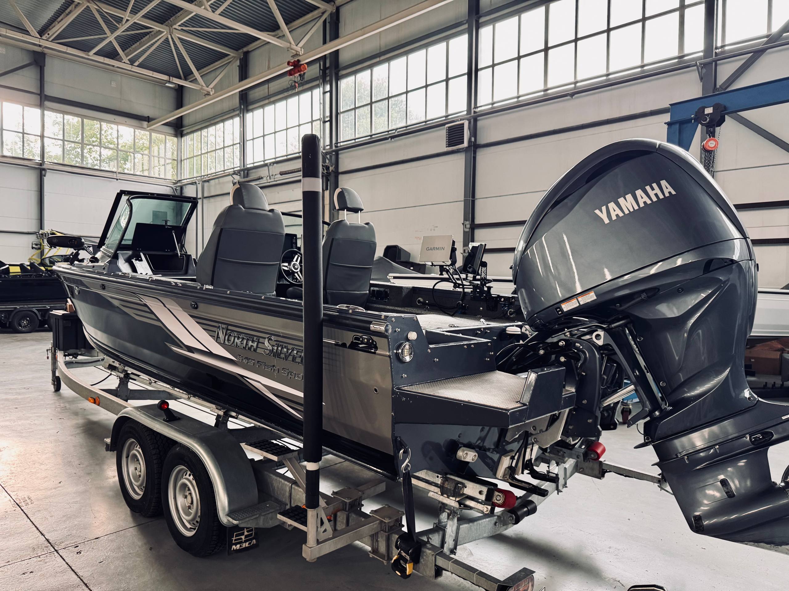 North Silver 645 Fish Sport с Yamaha 250 + прицеп