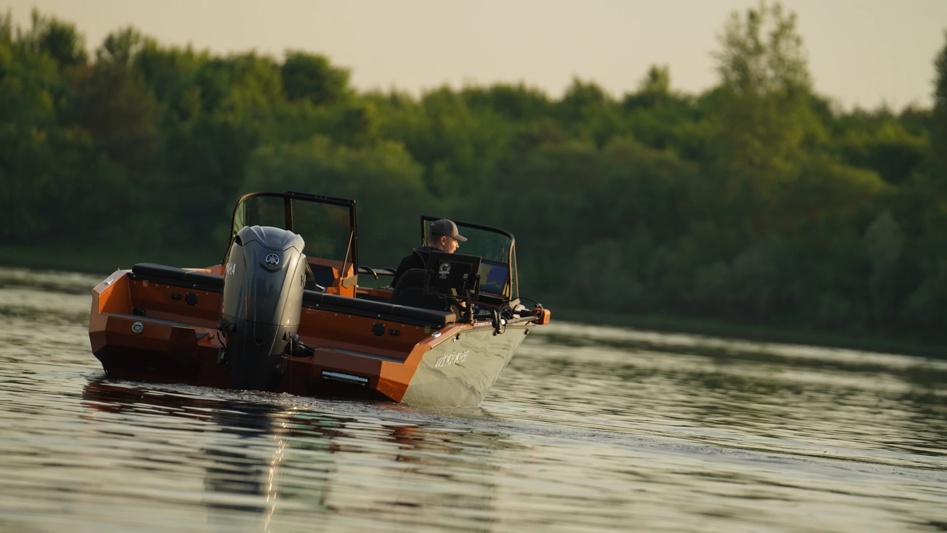 Windboat 6.0 DCX