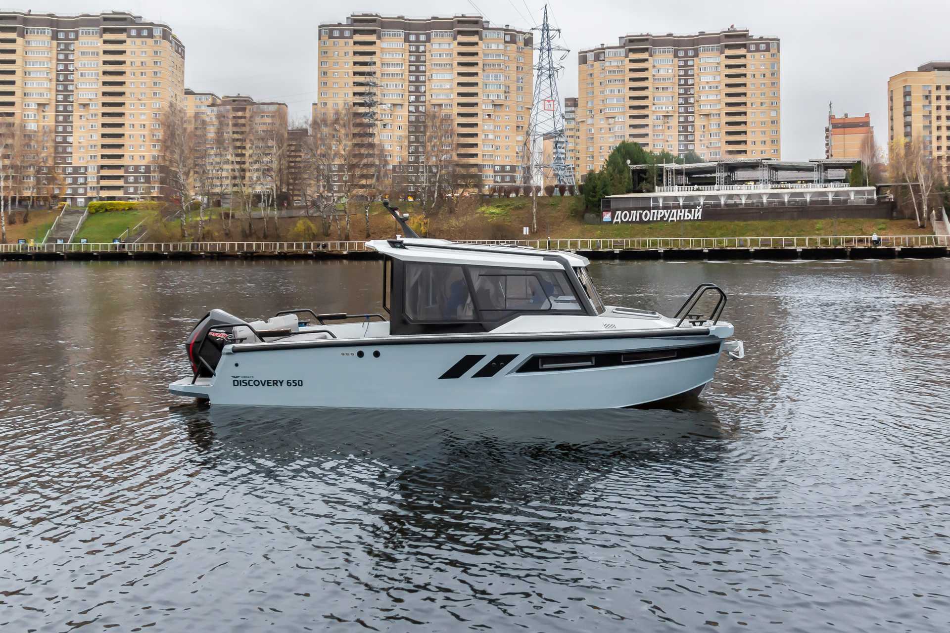 VBOATS Discovery 23