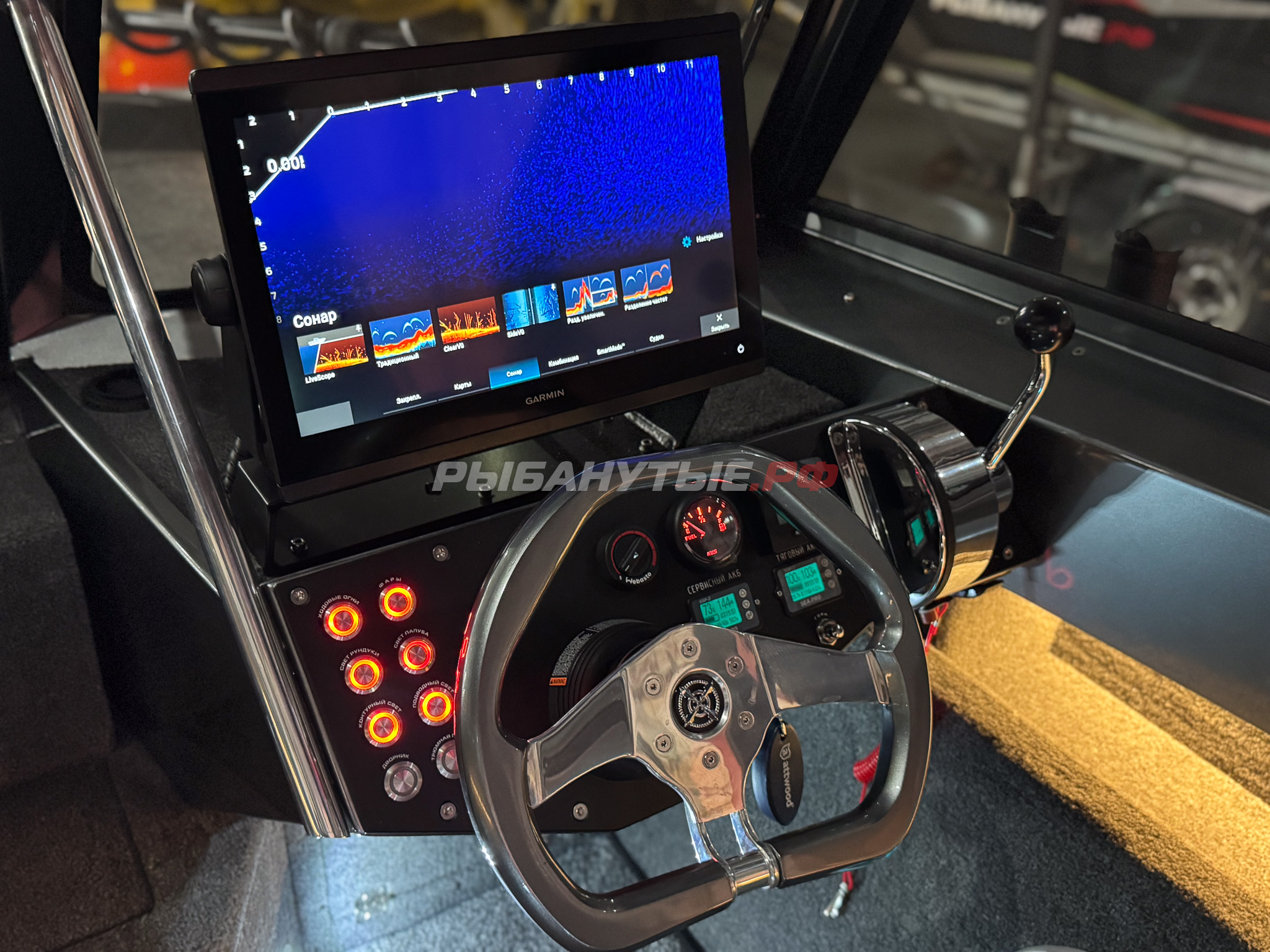 Лодка Росомаха R6000S + Mercury Optimax 200 + прицеп на катере — пример установки, Рыбанутые.РФ