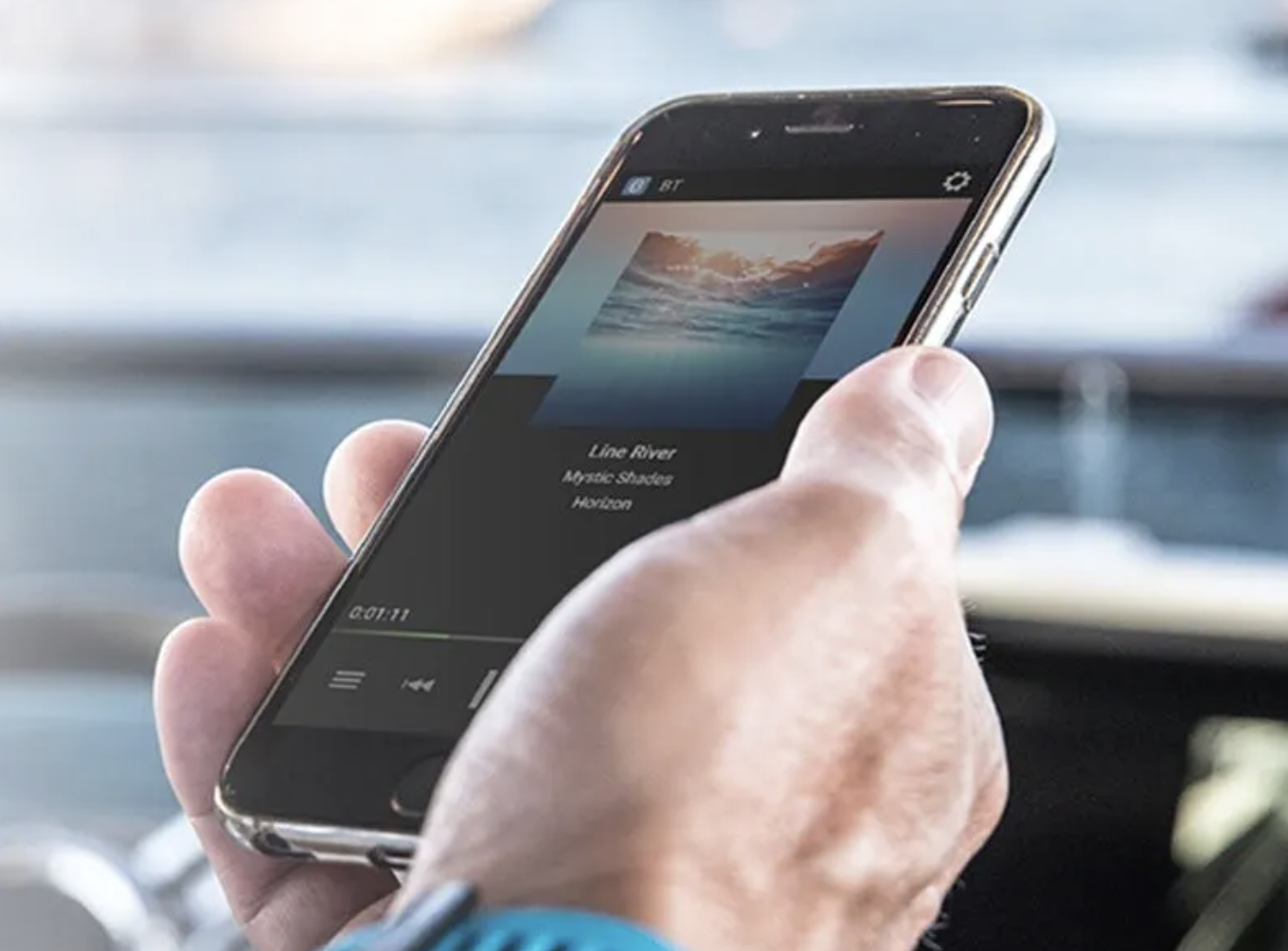 Fusion Apollo™ MS-RA770 Marine Head Unit