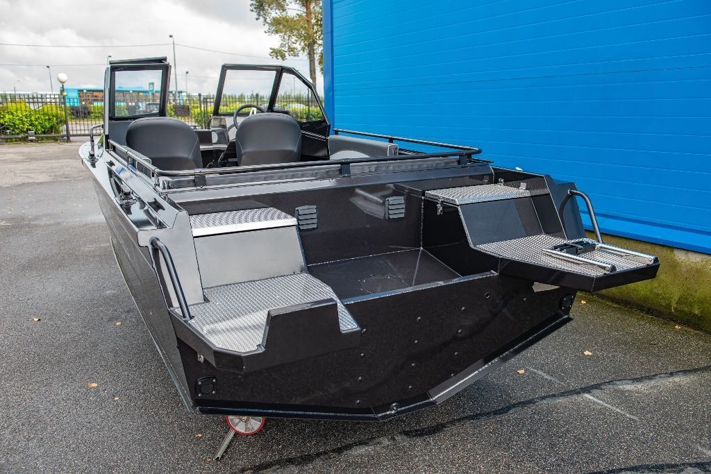 NorthSilver PRO 605 M на катере — пример установки, Рыбанутые.РФ