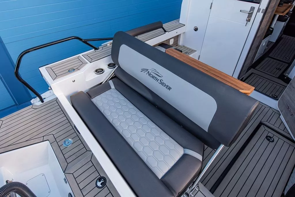 NorthSilver 900 на катере — пример установки, Рыбанутые.РФ