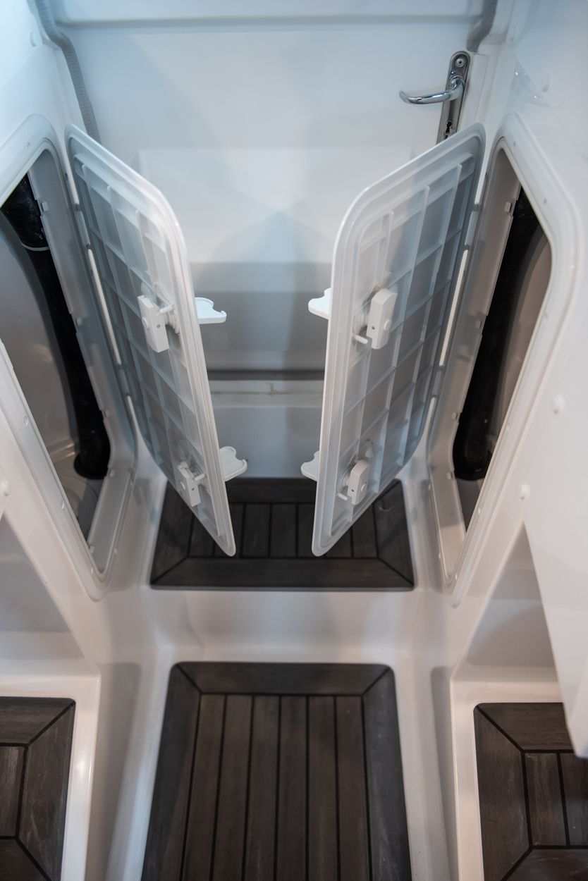 NorthSilver Cabin 655 на катере — пример установки, Рыбанутые.РФ