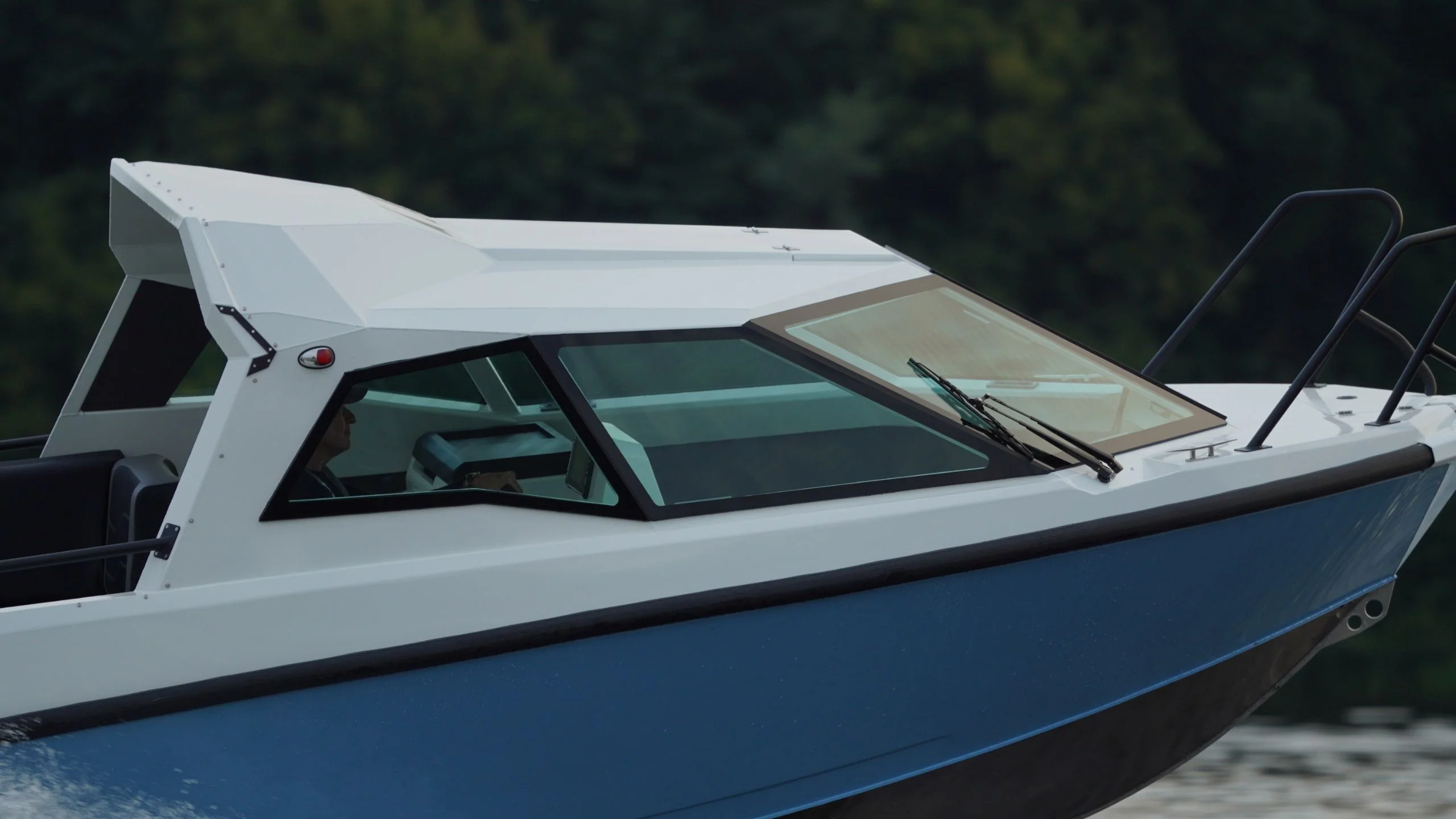 Windboat 6.3 HT