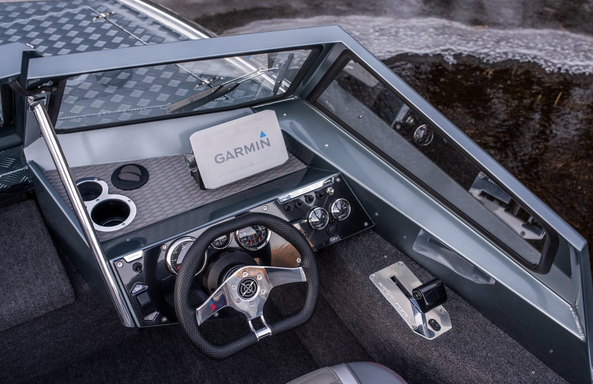 Росомаха R6000 Lite Luxe (Ремоторизация 2025)
